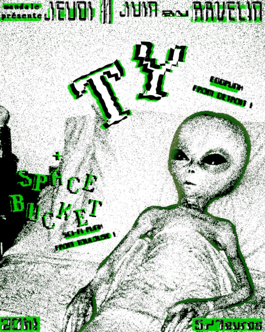 TY + SPACE BUCKET